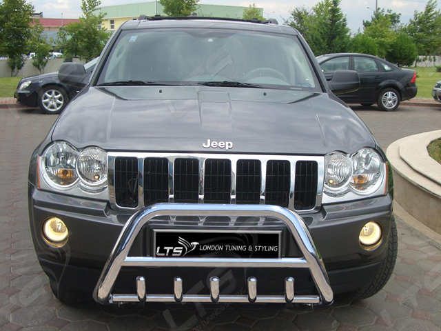 Jeep Cherokee 2000 с кенгурятником